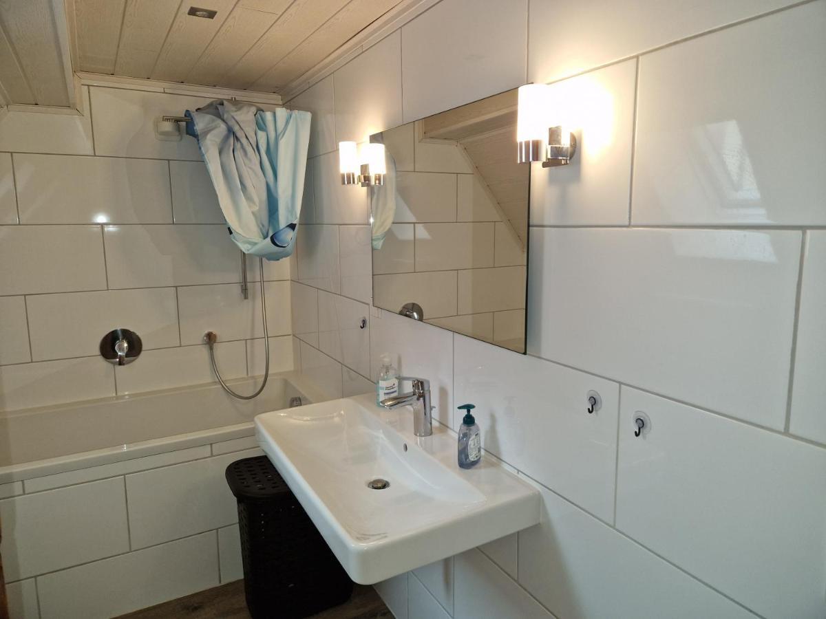 Ferienwohnung Blumenshein Bei Speyer Karlsruhe Familienfreundlich 5 Pers Zeiskam Ngoại thất bức ảnh