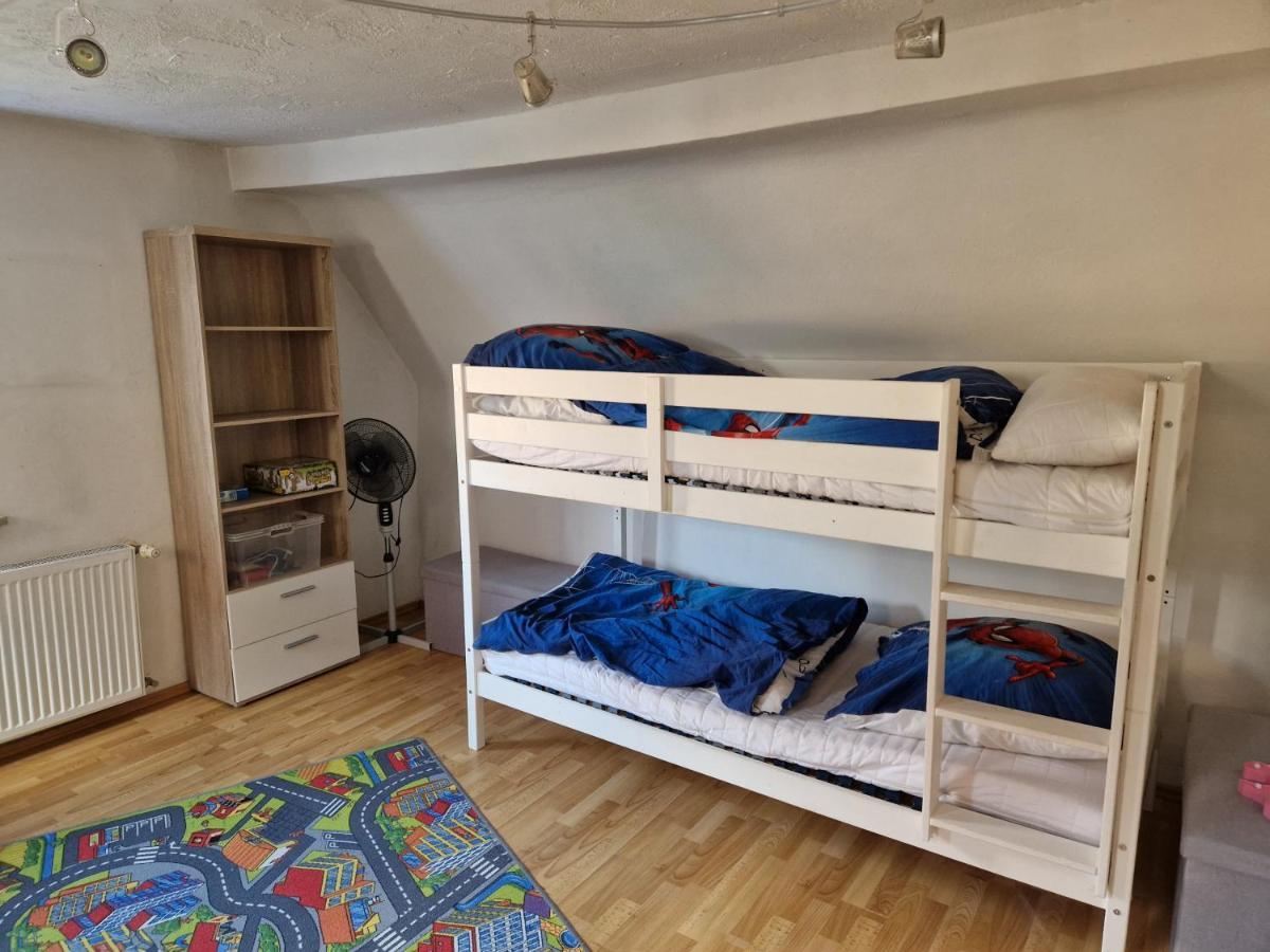 Ferienwohnung Blumenshein Bei Speyer Karlsruhe Familienfreundlich 5 Pers Zeiskam Ngoại thất bức ảnh