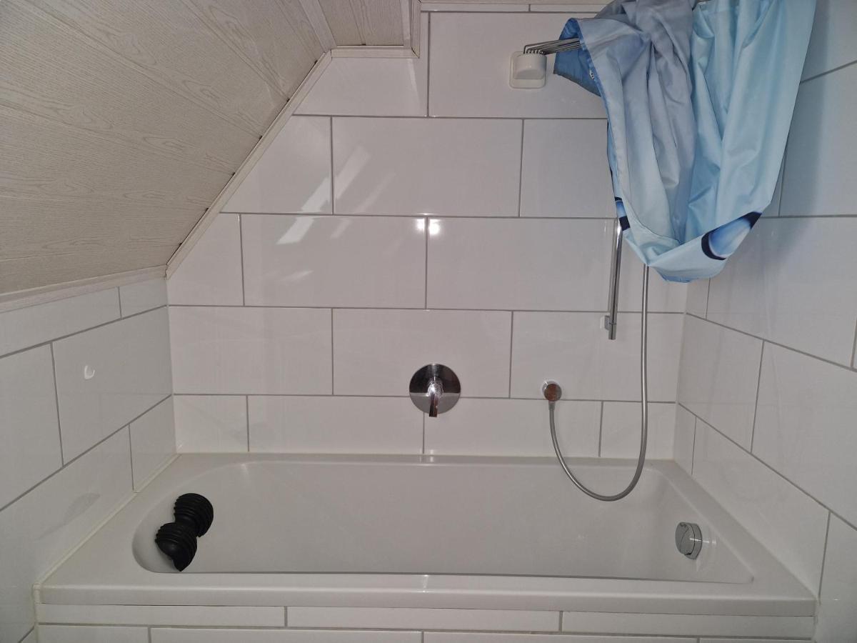 Ferienwohnung Blumenshein Bei Speyer Karlsruhe Familienfreundlich 5 Pers Zeiskam Ngoại thất bức ảnh